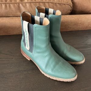 Lucchese Women’s All Weather Garden Boot